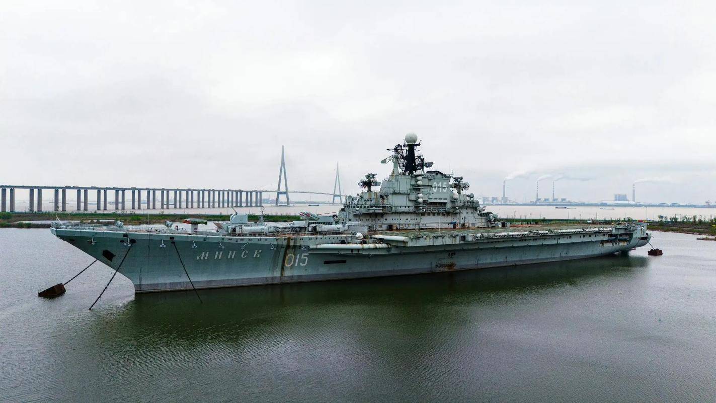 皇冠信用盘怎么开户
_美媒：世界都被骗了皇冠信用盘怎么开户
，中国偷偷打造10艘航母，8艘做好了战斗准备