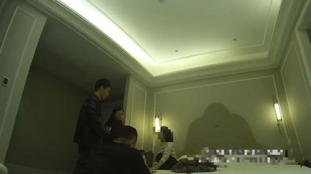 正版皇冠信用网开户_轻信“军官男友”正版皇冠信用网开户,女子先后寄出460万元的名表